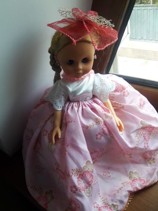 Продам куклу- красотку