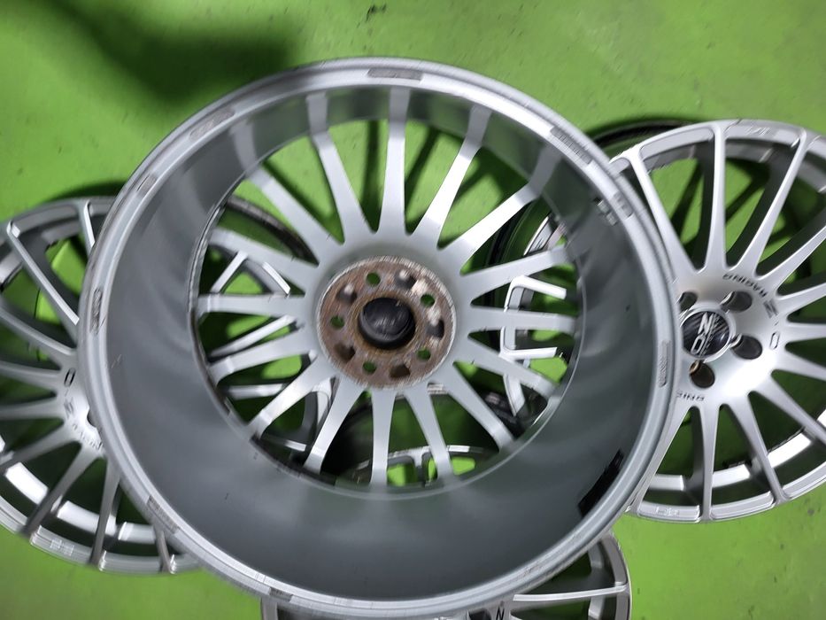 19 5x108 Oz лети джанти 5х108 ОЗ