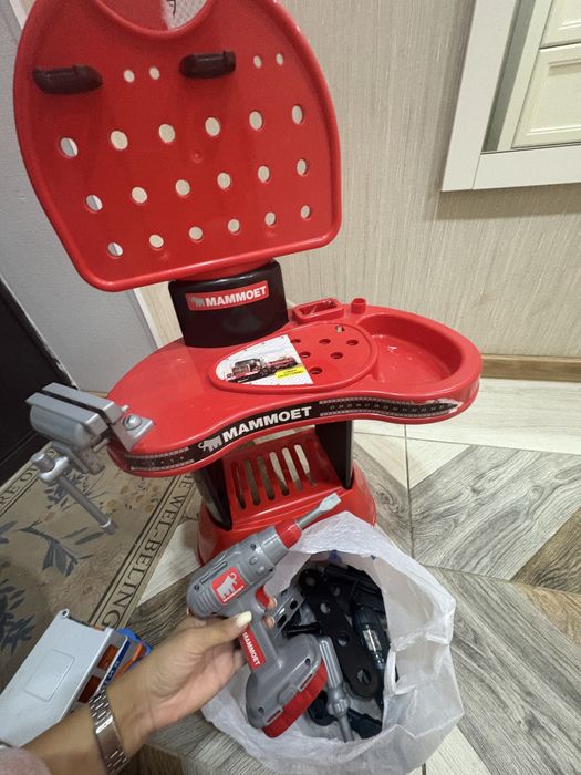 игрушки, кокон для ребенка отдам