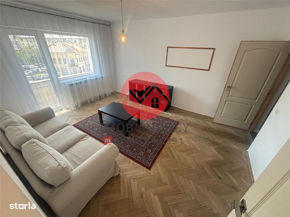 Apartament 3 camere Ultracentral, vedere Piata Civica — fotografia 1