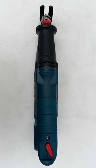 Bosch GSA 18 V-Li - Акумулаторен саблен трион 18V 2025г като нов!