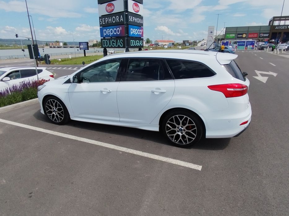 FORD Focus 2015 — imagine 4