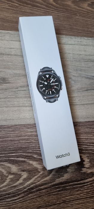 Часы Samsung Galaxy w3