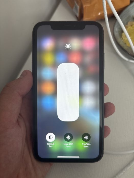 Iphone 11 64GB в черном цвете