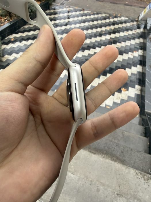 apple watch 8 45mm batareya 100%