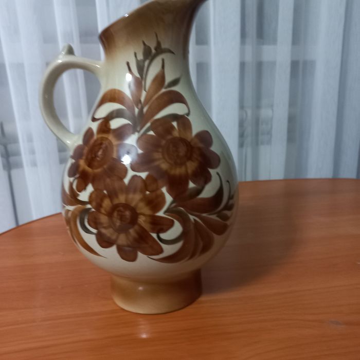 Продам керамический кувшин