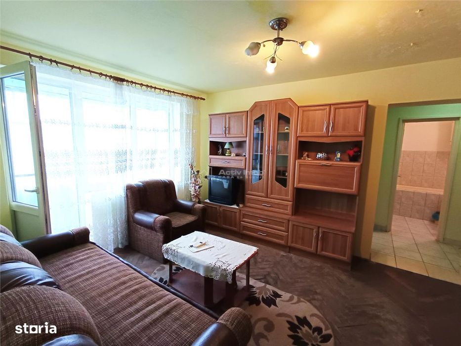 Apartament 2 cam. in Moldova Noua