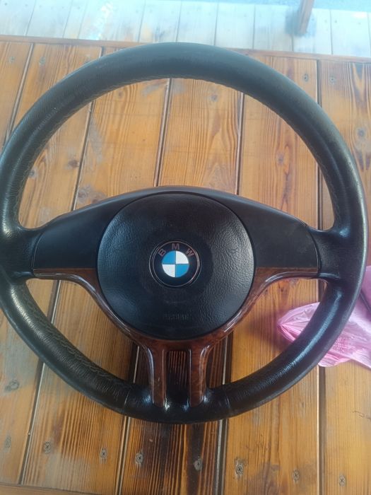 Продам руль на БМВ е36