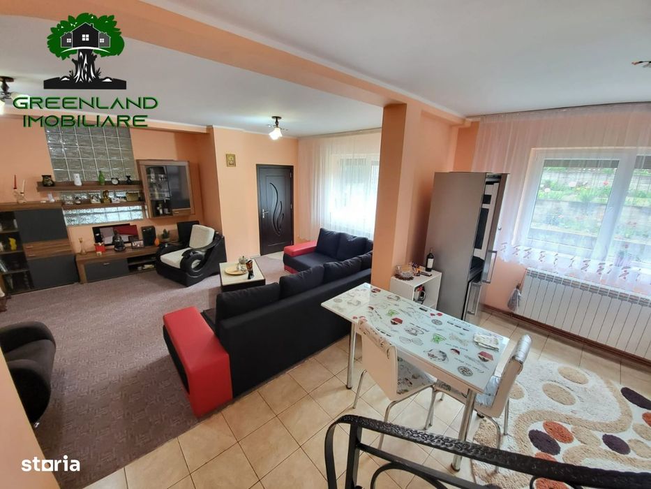 Casa + spatii comerciale, 350 mp, teren 580 mp, Tatarasi (la BULEVARD)