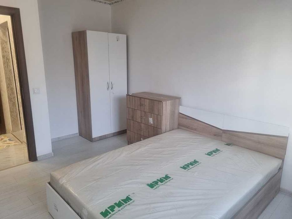 Дава се под наем Тристаен апартамент в Пловдив, Кършияка - 92 кв.м за 648.21 € - Снимка #9