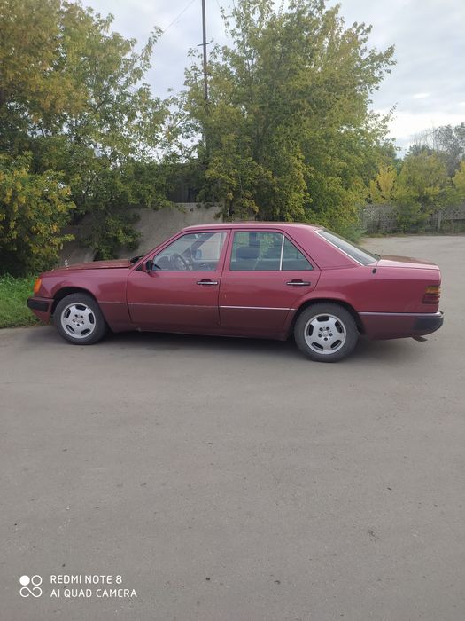 Продам Мерседес 2.5 дизель атмосферник