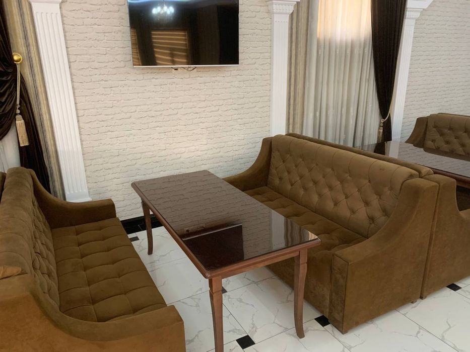 Срочно продам мебель для ресторана!! Качество очень хорошое