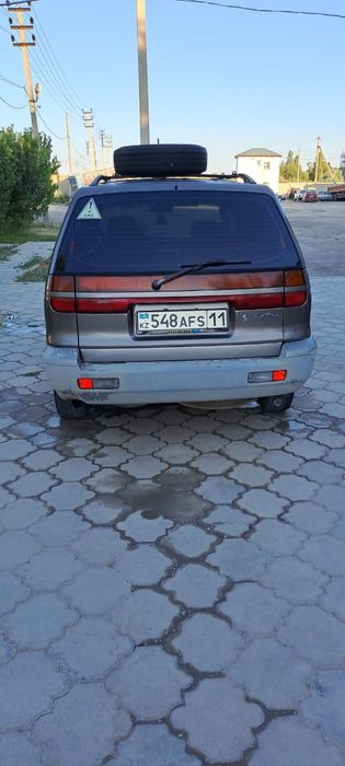 Митсубиси Спэйс Вагон автомат