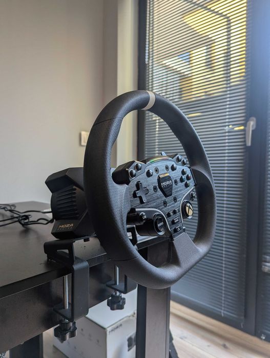 Волан moza racing r3 pc/xbox wheel and pedals