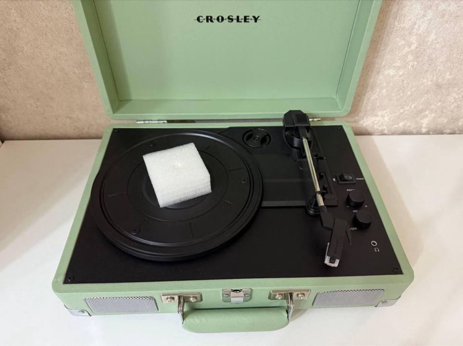 Виниловый проигрыватель Crosley