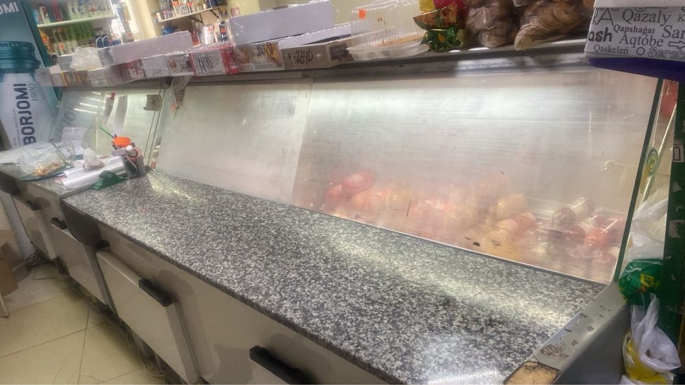 Продам ветрина холодильник б/у