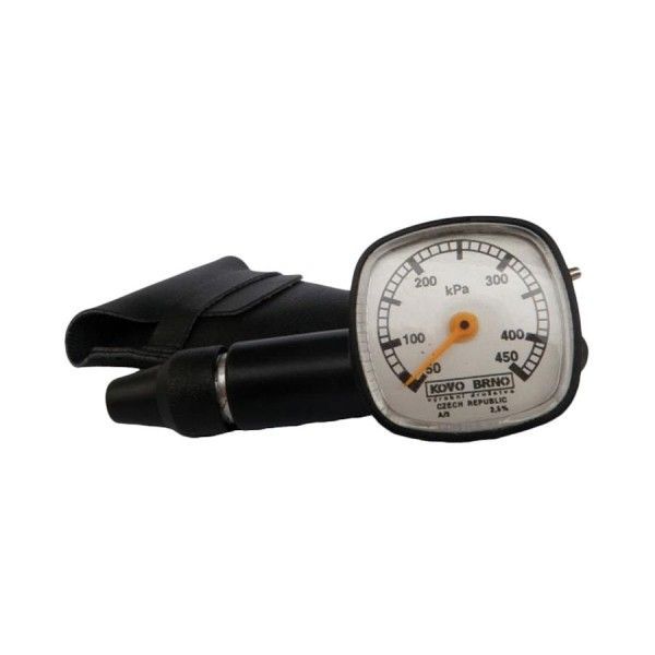 Manometru presiune aer Automax, 450 kPa, carcasa plastic, suport piele