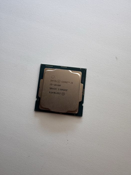 Процессор intel i5-10400