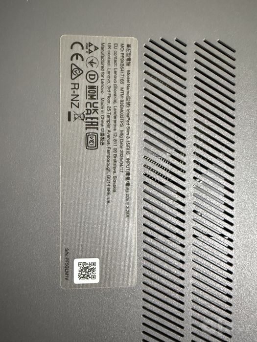 Lenovo IDEAPAD Slim3i (15”,8)  COREi7