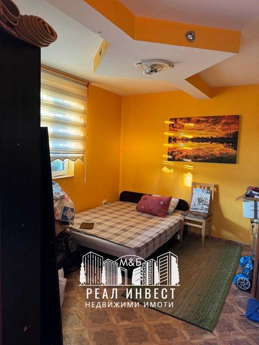 Продавам къща в с. Крепост