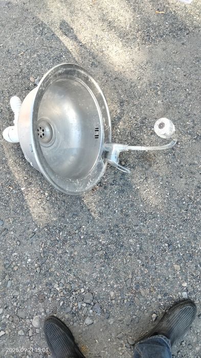 Продам раковину в комплекте