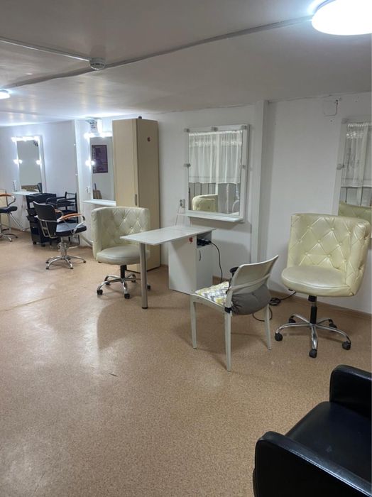 Сдам место в салоне