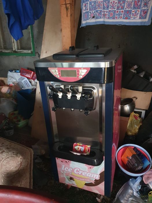 Продам аппарат для изготовления мороженого