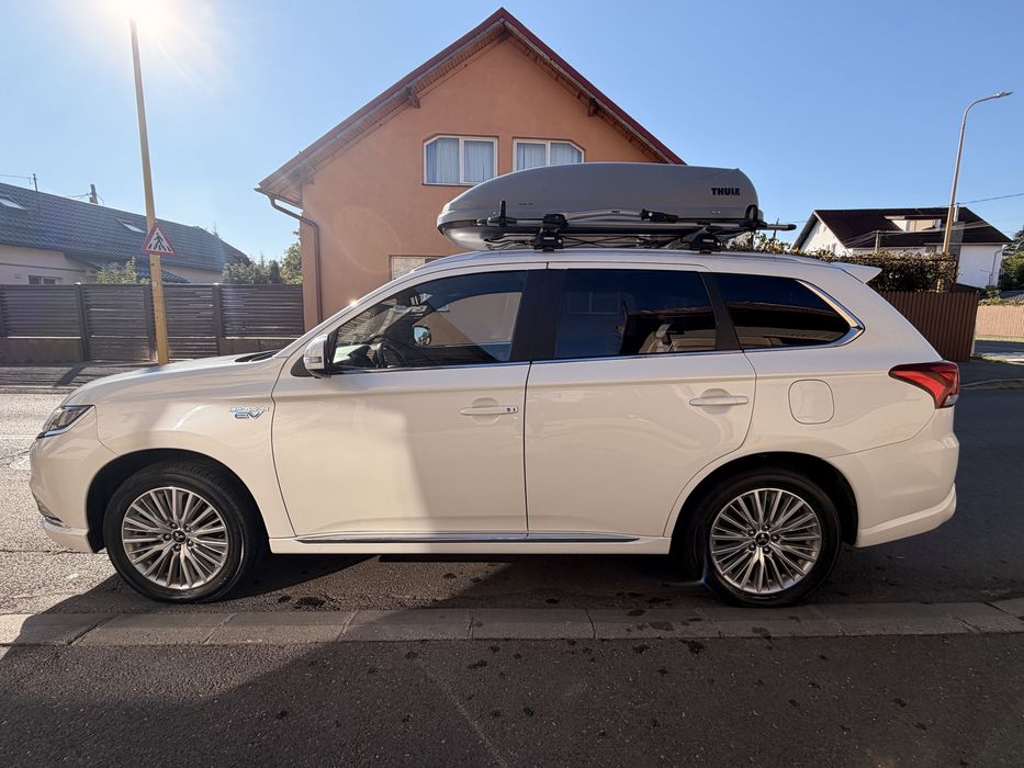 Vand Mitsubishi Outlander PHEV 2020