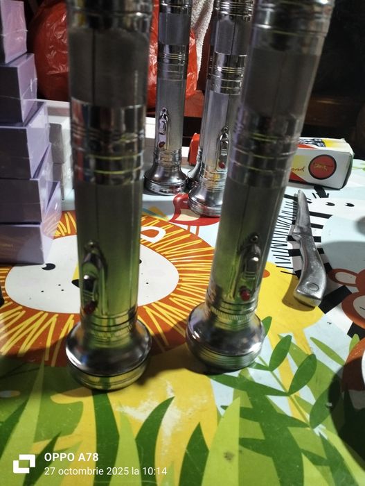 Lanterne vechi de vanzare