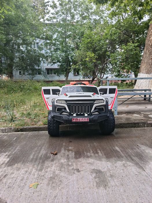 Машина для детей