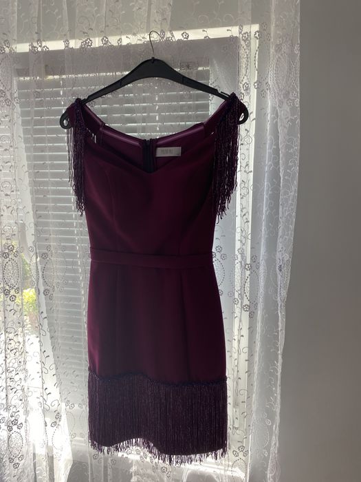 Официална рокля …