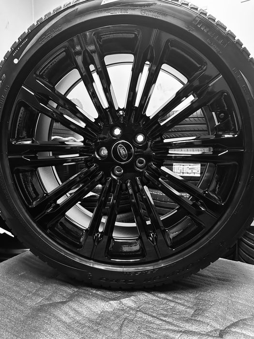 Jante Originale Range Rover Vogue , Sport pe 23 cu anv . all season