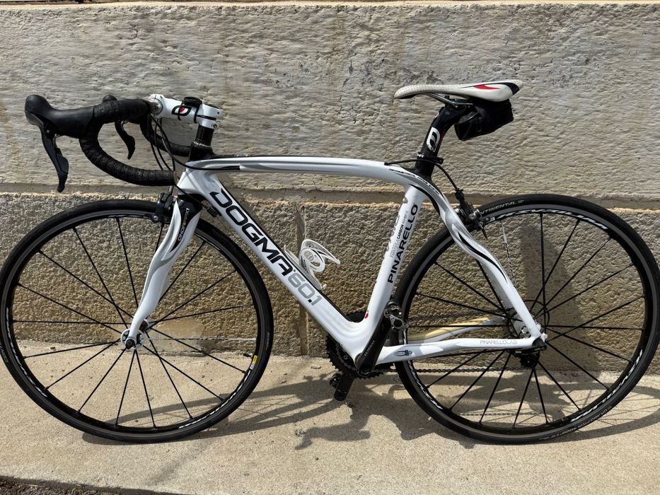 vand cursiera Pinarello dogma 60.1 carbon Marimea S