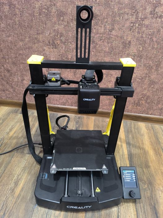 Продам 3д принтер Creality Ender 3v3se