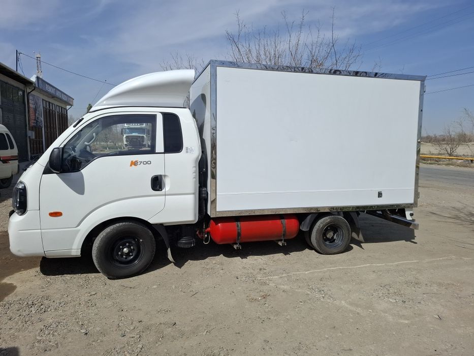 Vobkent tuman mashina kia bongo