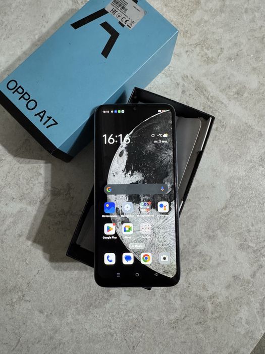OPPO A17 64Гб  в идеале