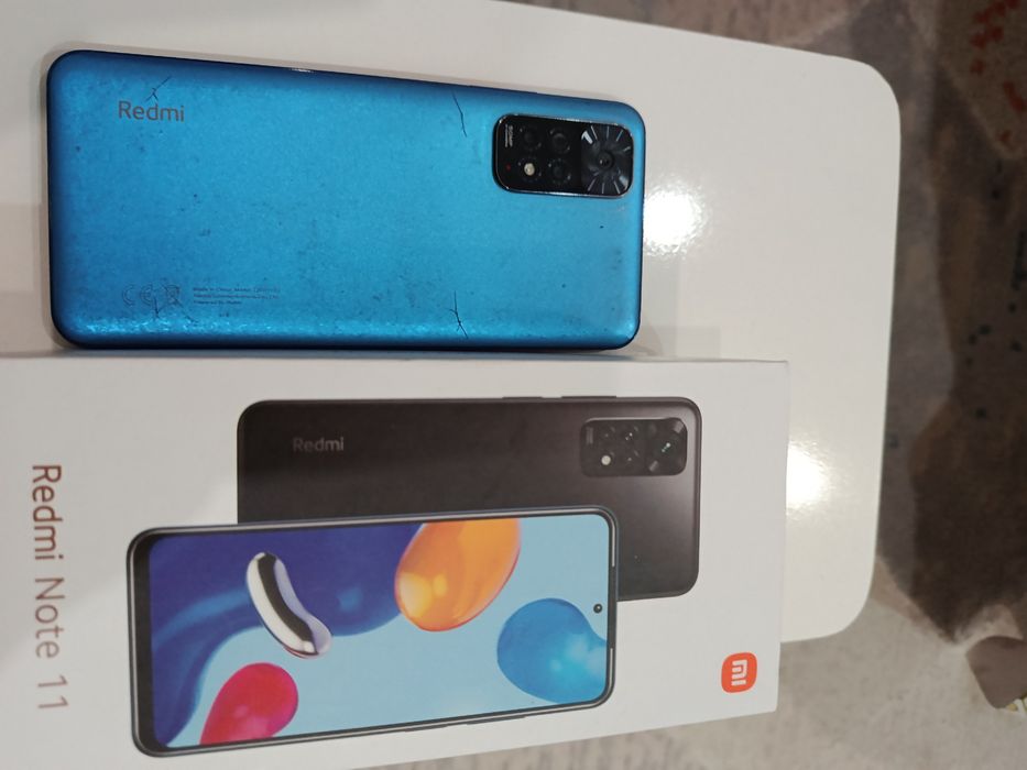 Продам смартфон Redmi note11