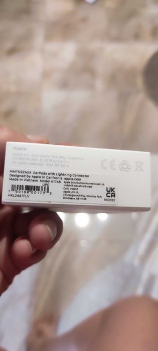 Слушалки за Apple