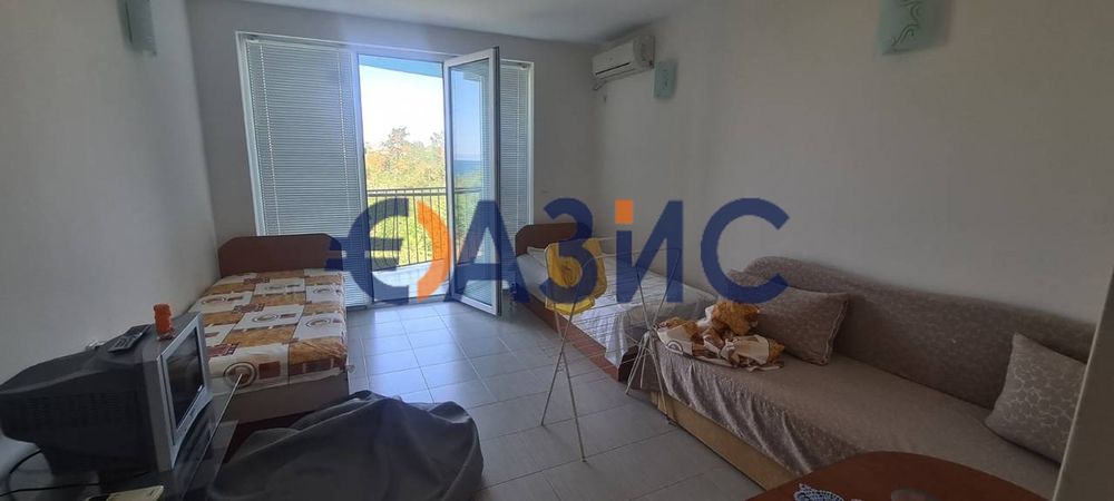 Продава се Тристаен апартамент в Черноморец - 100 кв.м за 1000 €/кв.м - Снимка #9