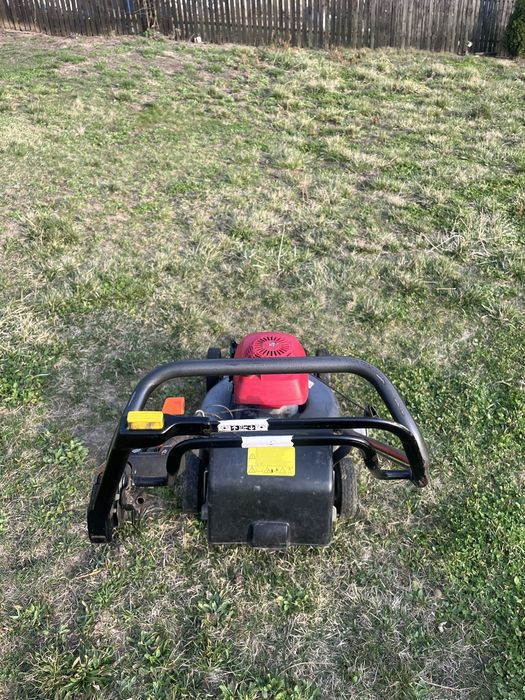 Masina de tuns gazon Honda HRD-536- profesionala, motor Ohc,sasiu alum