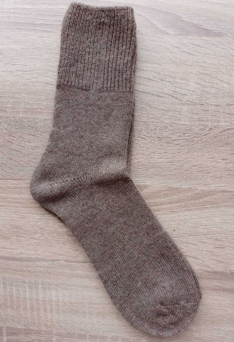 Топли и меки мъжки вълнени чорапи от камилска вълна