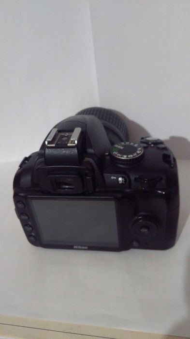 Фотоаппарат Nikon D3000