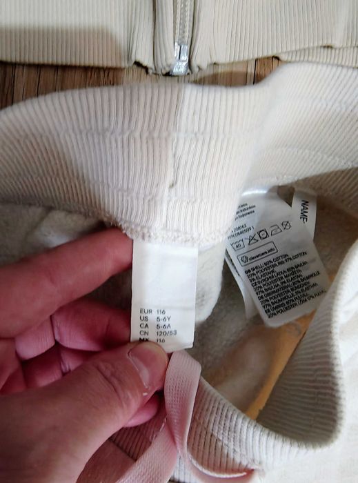 Lot fete haine joaca 110 116 cm