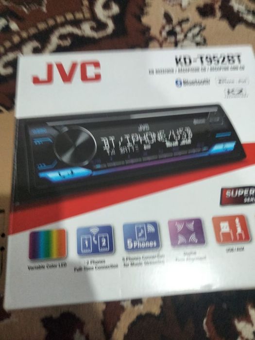 Продам автомагнитолу JVC  KD929