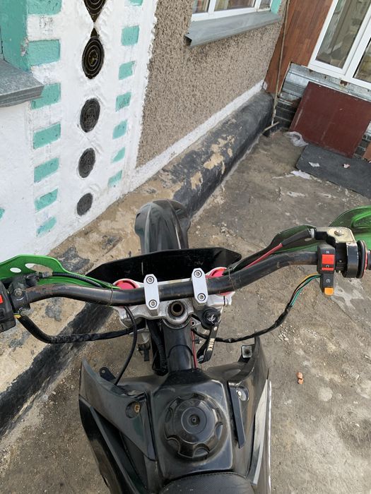 Продам эндуро 06 166 матор