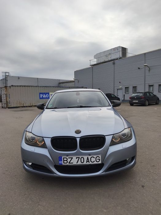 Vând Bmw e90  LCI  !VOLAN ÎNCĂLZIT !