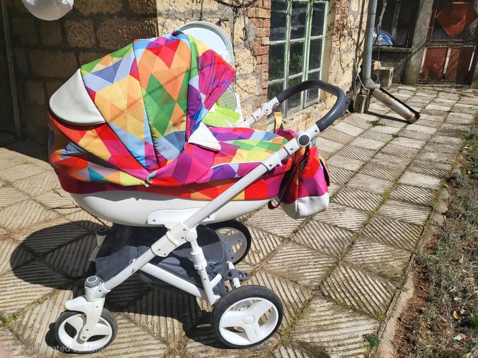 Бебешка количка  Bexa Cube