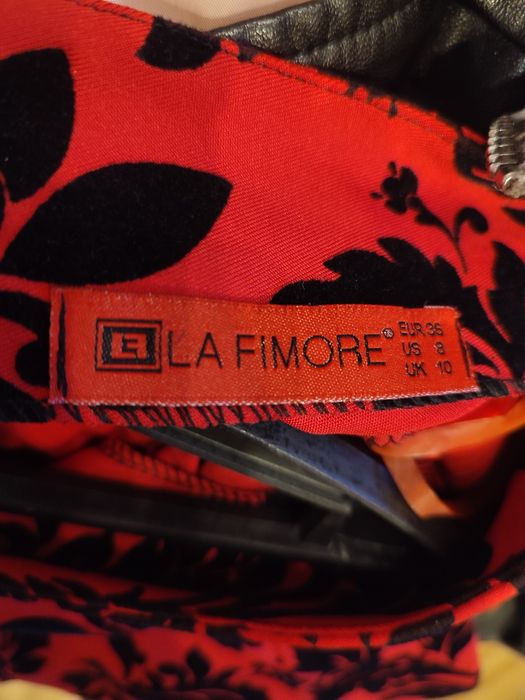 Продам платья 42 размер