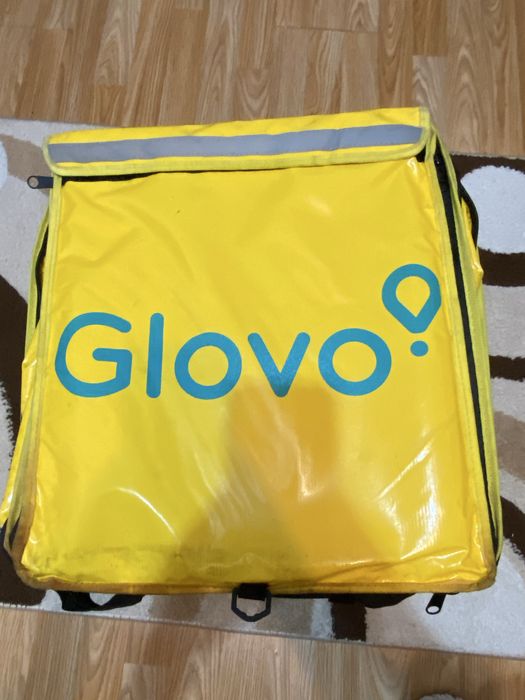 Rucsac Glovo pret 100 lei