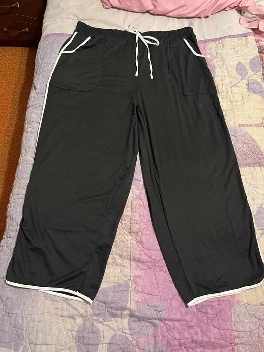 Продаю брюки женские новые 64 размер